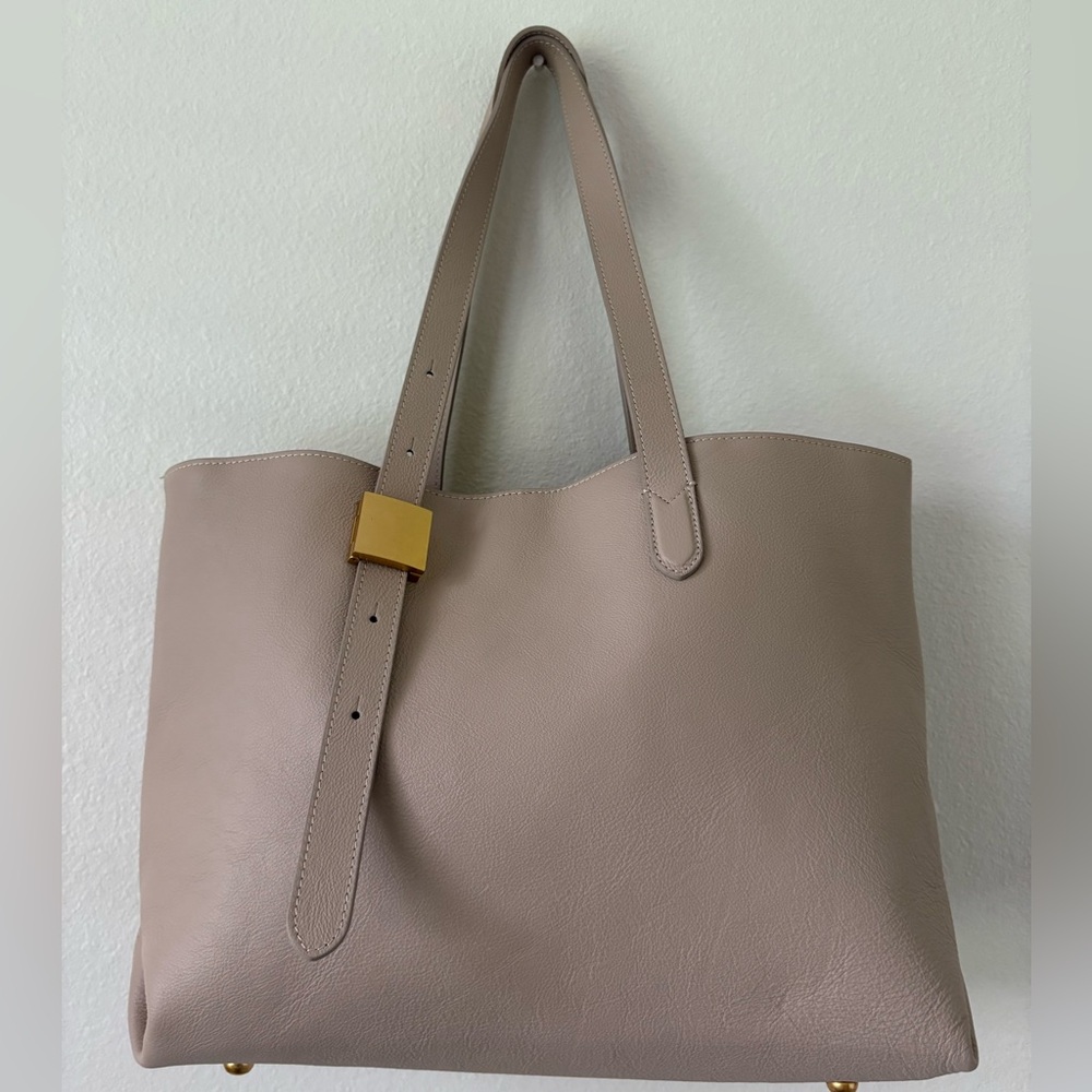 NEW VIOLA CASTELLANI Chic Beige Leather Tote Bag